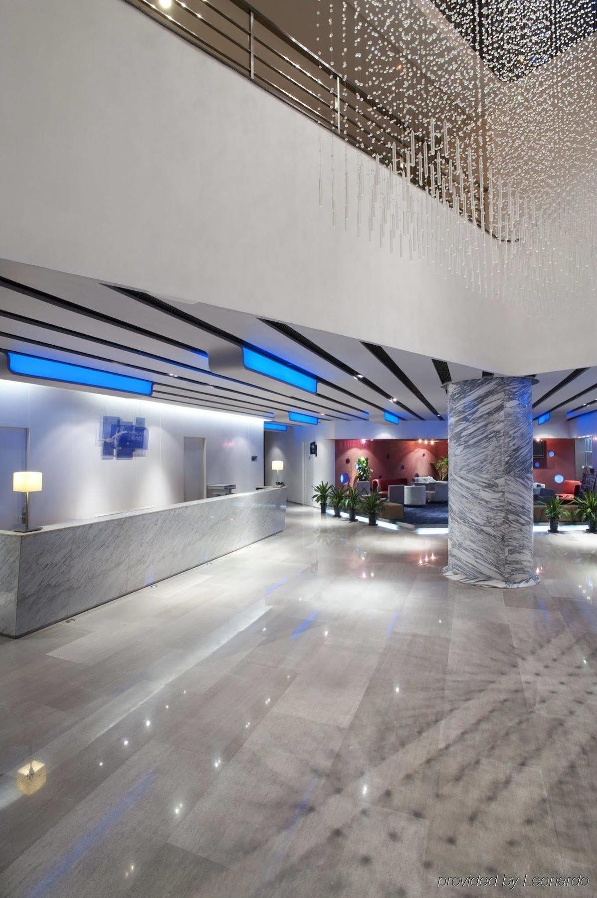 Holiday Inn Express Tianjin Binhai Kültér fotó